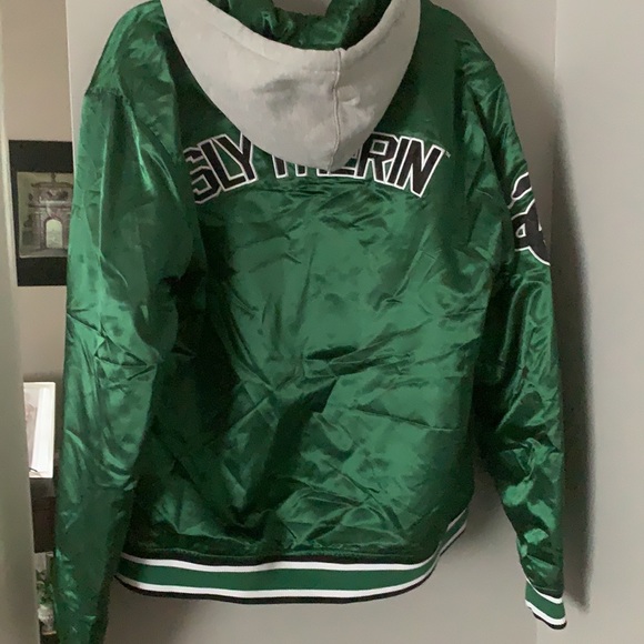 ❌SOLD❌Harry Potter Slytherin Coaches Jacket - Picture 6 of 7